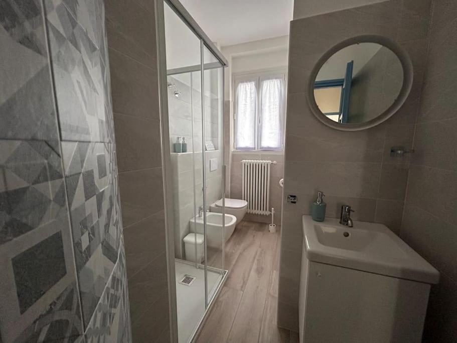 Casa Albatros Tra Lago E Monti マンデッロ・デル・ラーリオ エクステリア 写真